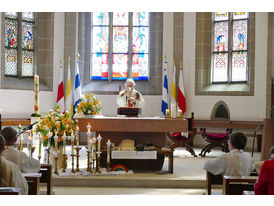 Dankgottesdienst der Kommunionkinder (© Karl-Franz Thiede)